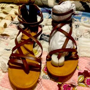 NWT in box Sonoma Gladiator sandals 9.5